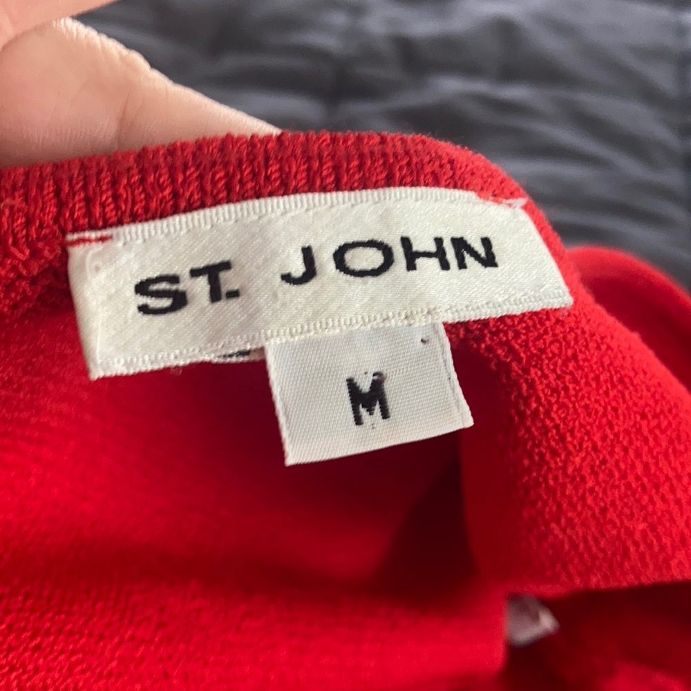 St. John cropped sleeveless knit top